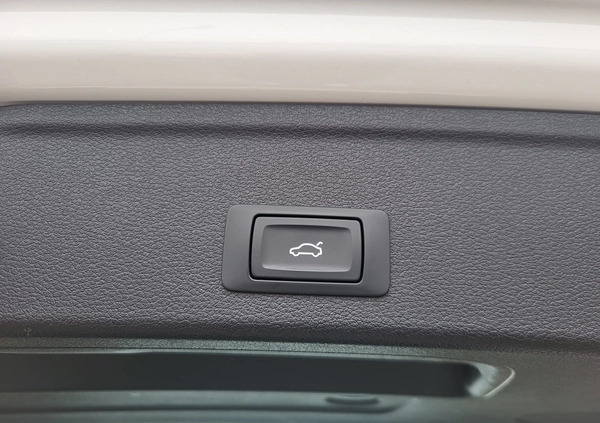 Audi A4 cena 96000 przebieg: 76700, rok produkcji 2018 z Lublin małe 667